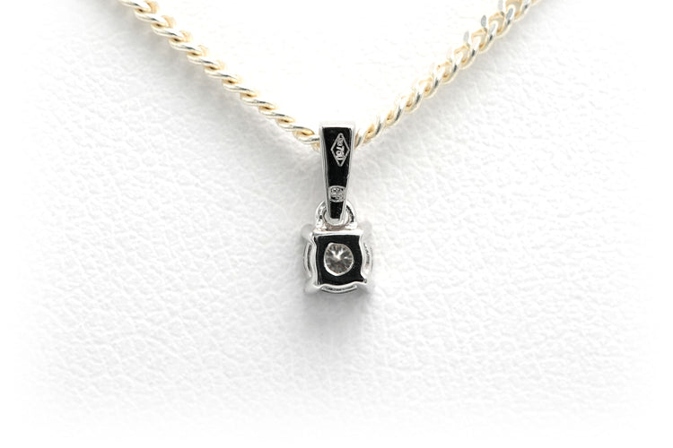 Pendentif Pendentif contemporain or blanc, diamant taille brillant 58 Facettes B718