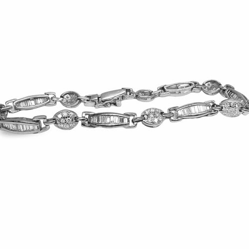 Bracelet Bracelet or blanc 18K et diamants 2,5 ct 58 Facettes 00051901
