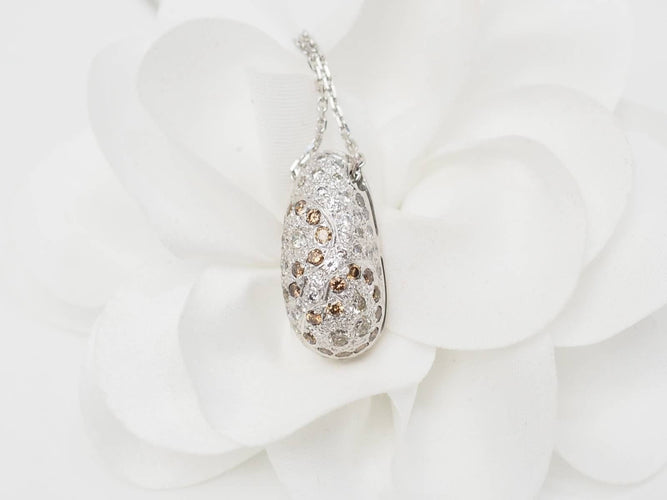 Collier Collier pendentif dôme en or blanc et diamants 58 Facettes 27313/27307