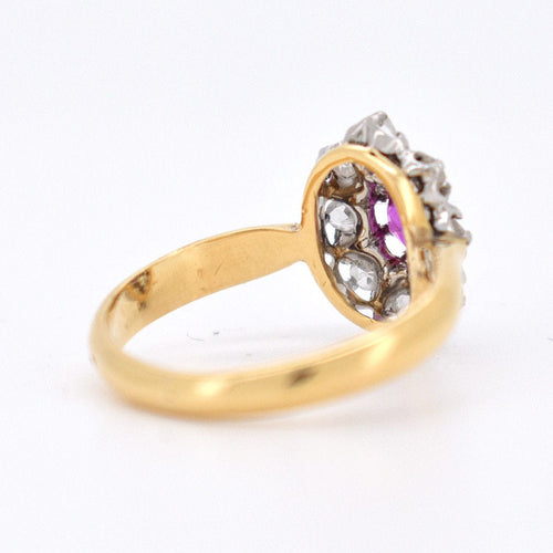 Bague 48 Bague Marguerite Ancienne Or 18 Carats, Diamants et Rubis - Circa 1900 58 Facettes 300-1