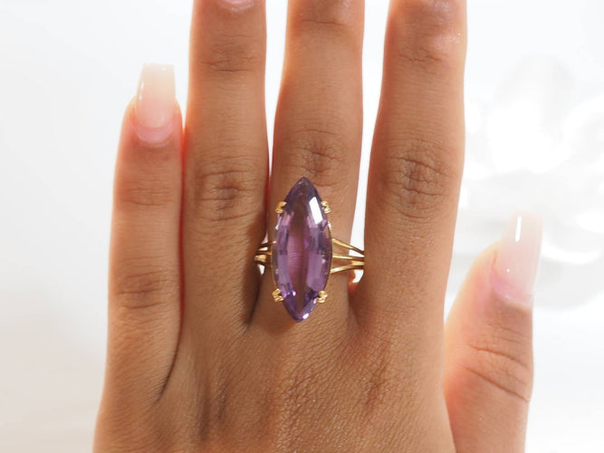 Bague 59 Bague marquise en or jaune et améthyste 58 Facettes 33206