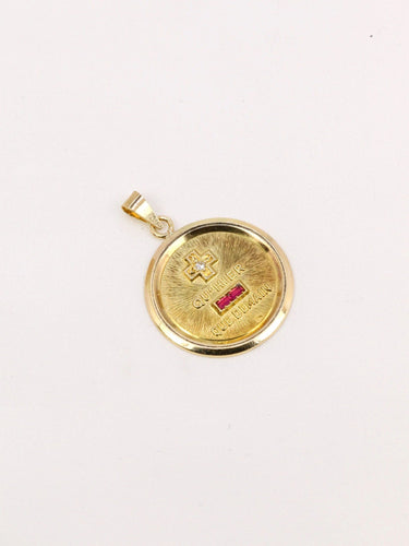 Pendentif Médaille amour Augis ronde Plus qu'hier moins que demain or jaune diamant rubis 58 Facettes J517