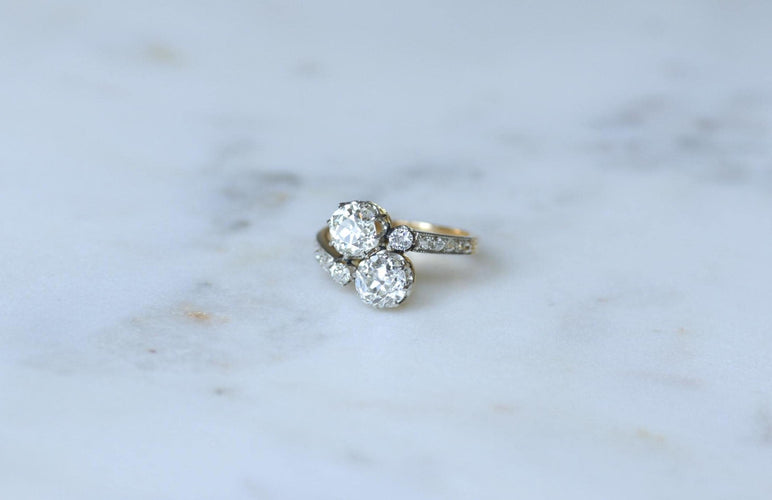 Bague 56.5 Bague Ancienne Toi et Moi Diamants 2,60 Cts sur Or Jaune et Platine 58 Facettes