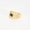 Bague 57 Bague or jaune, saphir central, sertie de 38 diamants 58 Facettes 1-0000102/2
