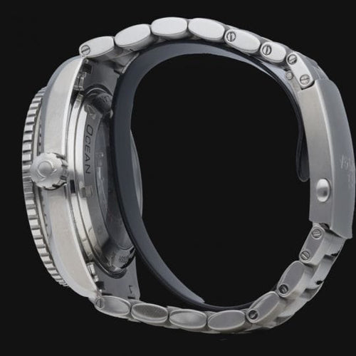 Montre Omega Montre Seamaster Planet Ocean 600M 58 Facettes MT40481