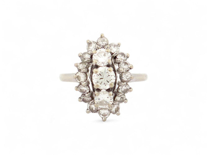 Bague 52 bague marquise sertie de 19 diamants 1.36ct t52 en or blanc 18k 5.4gr 58 Facettes 269602