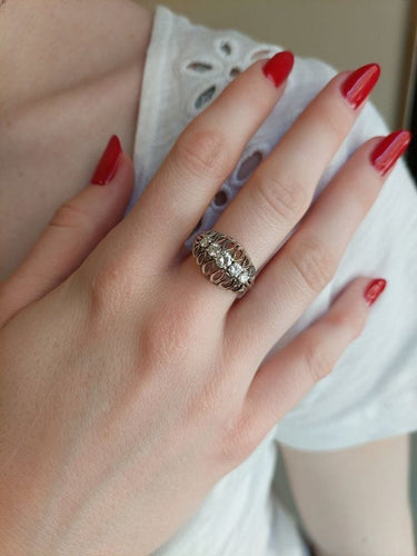 Bague 53 Bague jarretière années '50 diamants 58 Facettes 086201