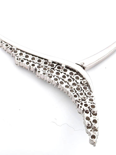 Collier Important collier en or blanc avec diamants 58 Facettes
