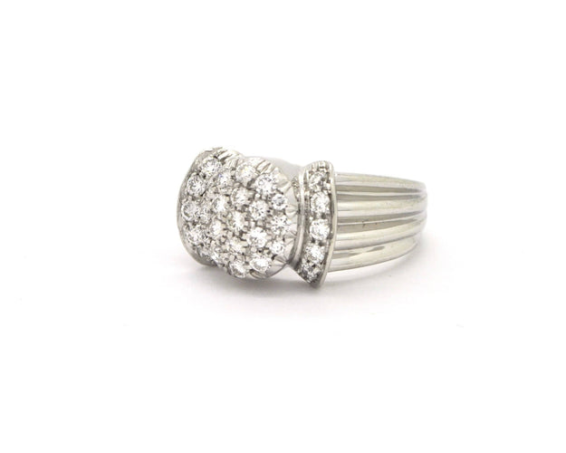 Bague Bague en or blanc et pavé diamants 58 Facettes