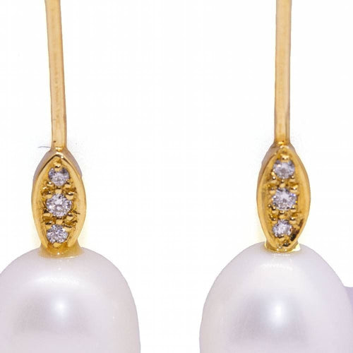 Boucles d'oreilles Boucles d'oreilles perle ovale et diamant 58 Facettes D360904FV