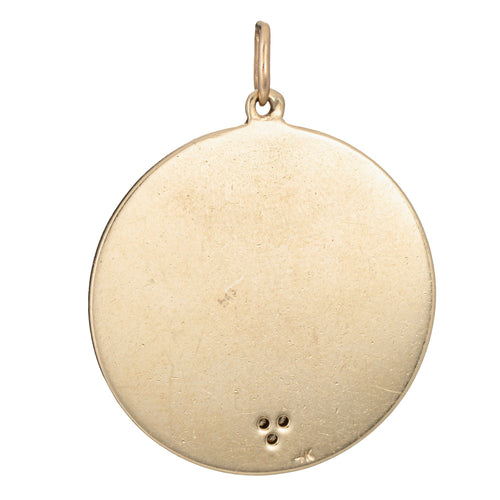 Pendentif Breloque « Qu'hier Que Demain » des années 70 en or 14 carats et diamants, gage d'amour attribué à Merrin 58 Facettes