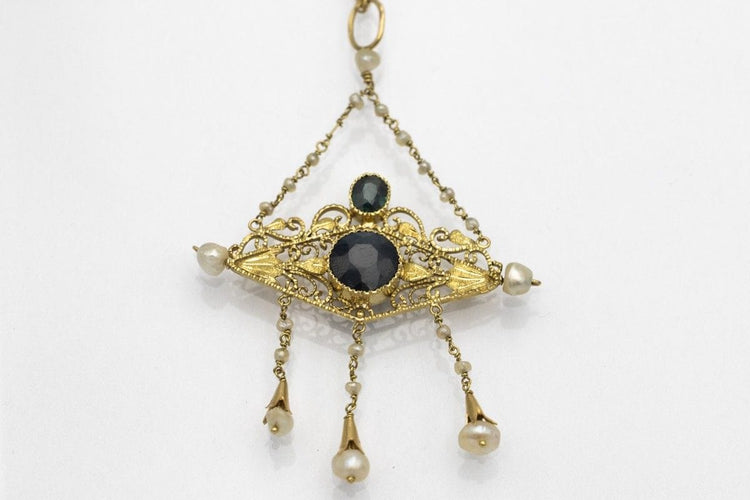 Collier Collier en or jaune avec saphirs et perles, vers 1900 58 Facettes 10073