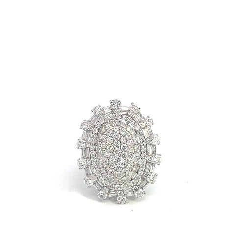 Bague Bague en or blanc et diamants 58 Facettes UN0131