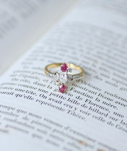 Bague 54 Bague Toi et Moi Belle Epoque Rubis Poire et Diamants 58 Facettes