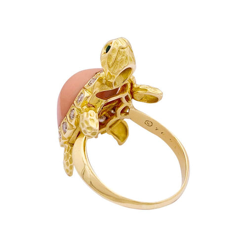 Bague 55 Bague Van Cleef & Arpels, "Tortue", or jaune, diamants, corail. 58 Facettes 33887