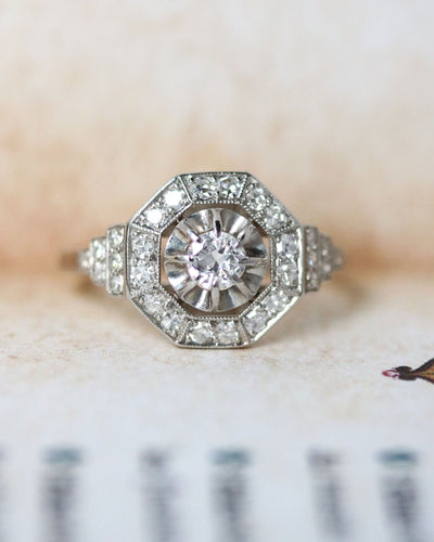 Bague Art Déco Octogonale Platine et Diamants 58 Facettes A11558