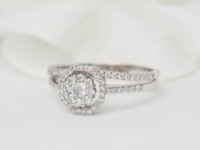 Bague 60 Bague solitaire en or blanc et diamants 0.66ct 58 Facettes 21835/30916