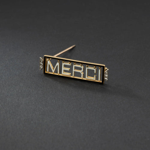 Broche Broche 'Merci" en or jaune 18K et platine, émaillée, encadrée de diamants. 58 Facettes
