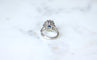 Bague 53.5 Bague Marguerite saphir 2,40 Cts, diamants, années 60 58 Facettes