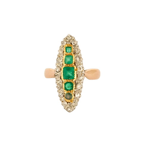 Anello Marquise in oro, diamanti e smeraldi.