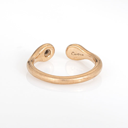 Bague 50 Bague Cartier London en or jaune 18 carats, vintage, taille 4,5, sertie de diamants. Vers 1977. 58 Facettes G14220