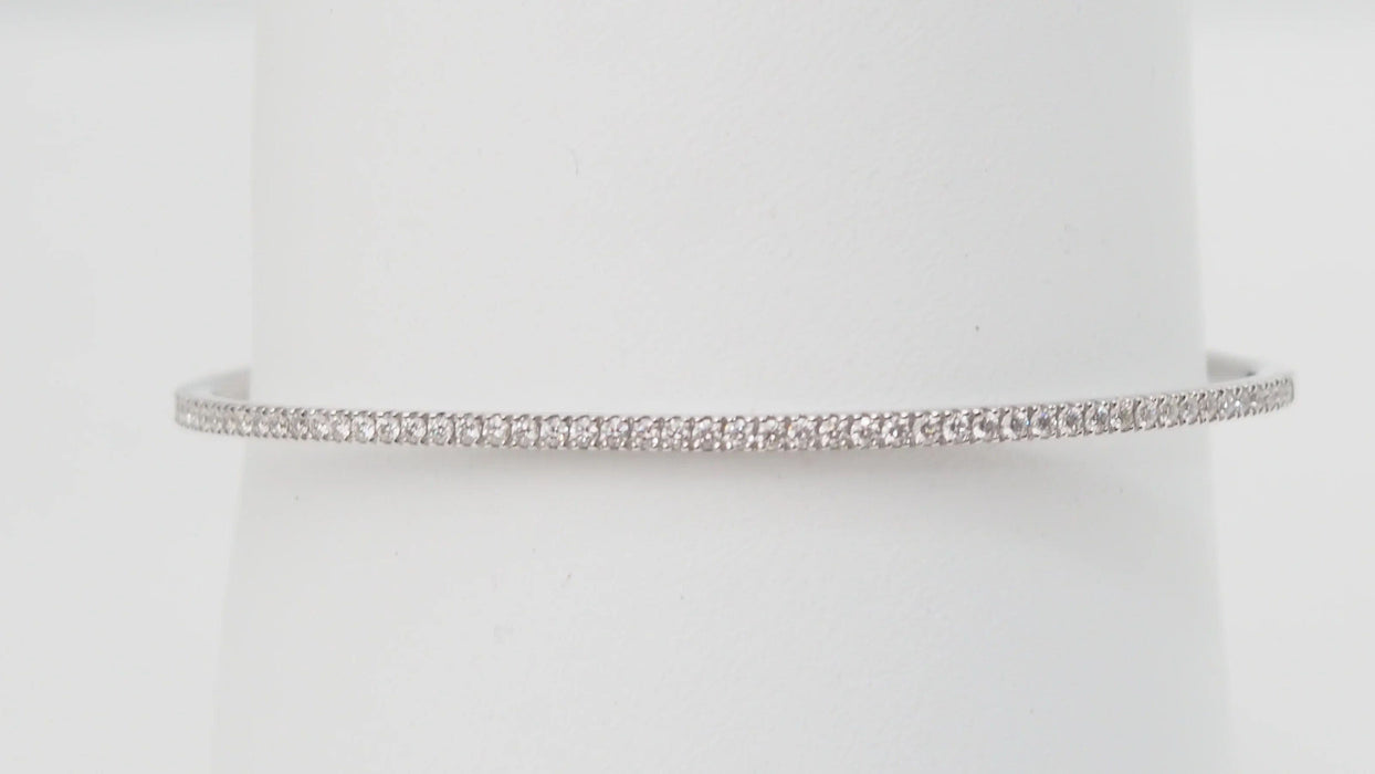 Bracelet Bracelet Jonc en or blanc et diamants 58 Facettes 30939