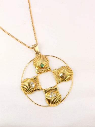 Pendentif Cartier pour Shell, Pendentif vintage rond en or, diamants et émeraudes 58 Facettes J87