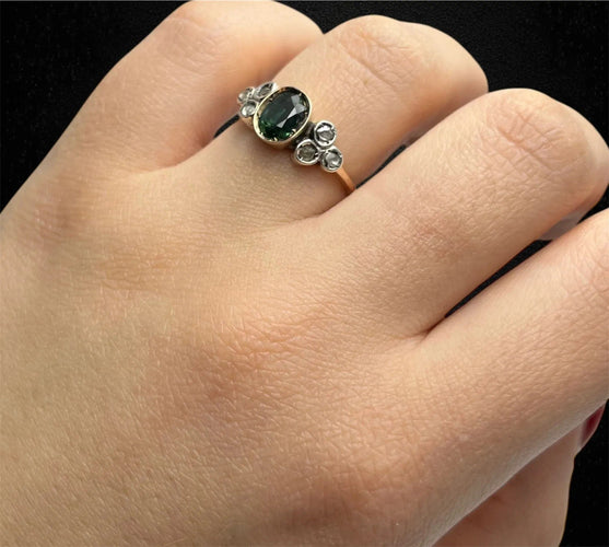 Bague Bague avec saphir et diamants 58 Facettes