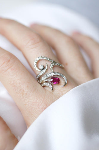 Bague 61 Bague Arabesque Rubis Birman et Diamants sur Or Blanc 58 Facettes