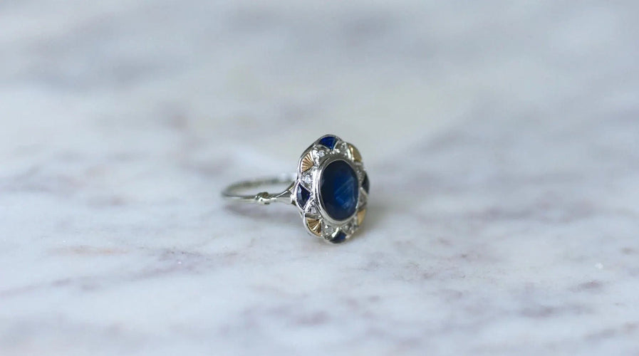 Bague Bague rosace Art Déco saphir diamants 58 Facettes