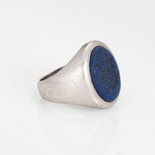 Bague Bague chevalière vintage Tiffany & Co. en lapis-lazuli et platine, taille 6, style milieu du siècle. 58 Facettes G14212