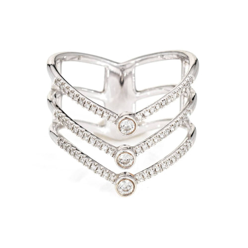 Bague 53 Bague en V à trois niveaux avec diamants 58 Facettes G13192