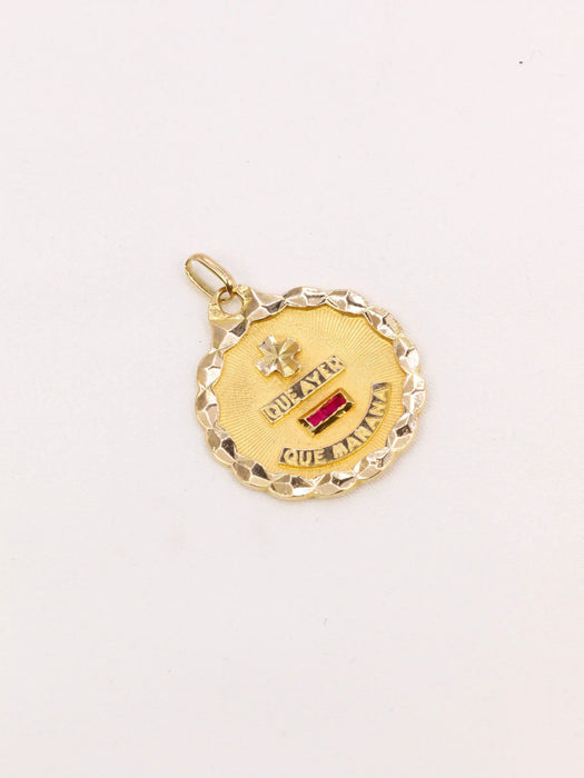 AUGIS - Spanish love medal in yellow gold and ruby