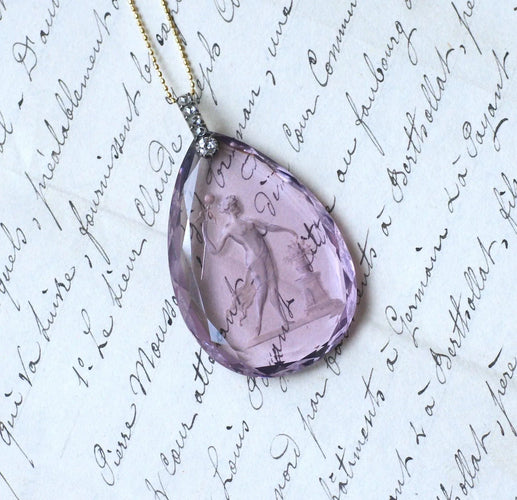 Pendentif Pendentif Ancien Goutte Intaille Améthyste et Diamants 58 Facettes