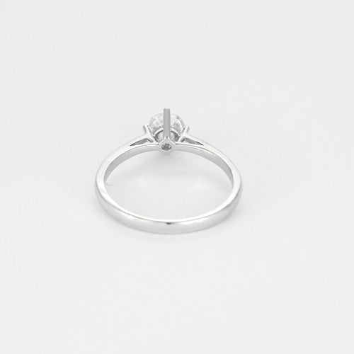 Bague 52,5 Bague Solitaire en or blanc et diamants 58 Facettes REU0870X3