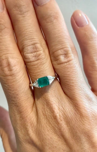 Bague 53 Bague émeraude moderne 58 Facettes