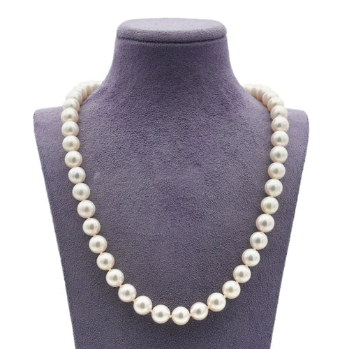 Collier Collier de perles japonaises avec fermoir en or blanc 58 Facettes 17651