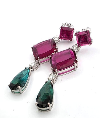 Boucles d'oreilles Boucles d'oreilles en or blanc ornées de rubellite, de tourmaline et de diamants 58 Facettes