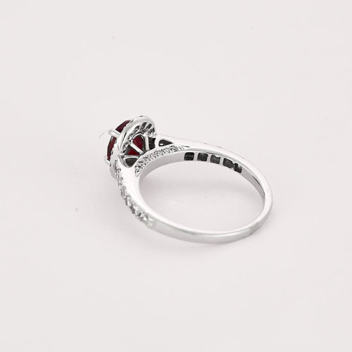Bague 50 Bague en or blanc, rubis et diamants 58 Facettes LJ34