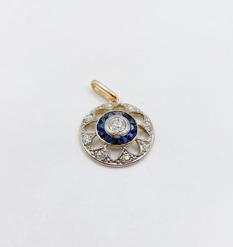 Pendentif Pendentif art deco or 18k diamant taille ancienne et saphirs calibrés (circa 1920) 58 Facettes A05715