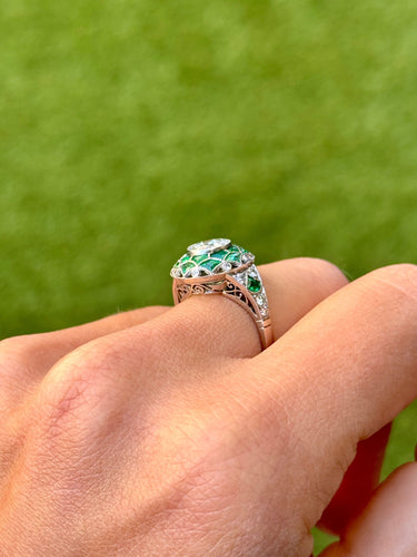 Bague 55 Bague de style Art déco en platine avec diamants et émeraudes 58 Facettes