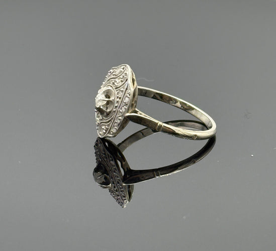 Bague 55 Bague ancienne en or gris et platine sertie de diamants 58 Facettes