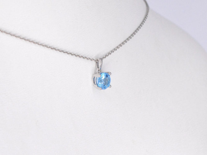 Pendentif Pendentif en or blanc avec topaze 58 Facettes 2202