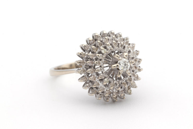 Bague 53 Bague Années 70 en or blanc et diamants 58 Facettes 14050