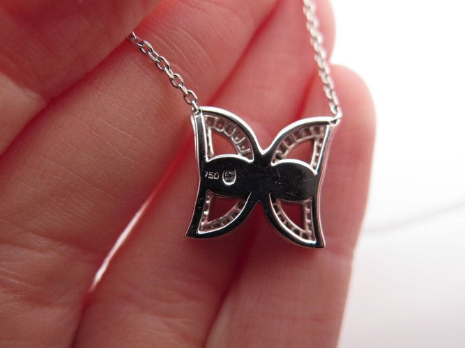 Collier collier pendentif papillon 58 diamants 0.35ct or blanc 18k 6gr 58 Facettes 266988