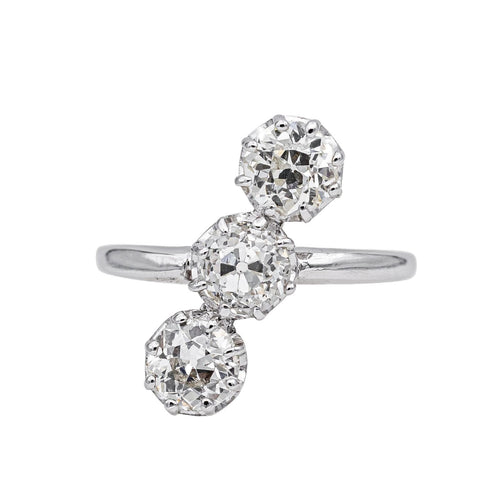 Trilogy Ring platinum Diamond 