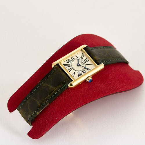 Montre Montre Cartier Modèle Tank Must en argent plaqué or cadran blanc chiffres romains 58 Facettes