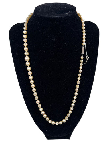 Колие с 77 бели култивирани перли, масивна закопчалка Сребро, 53 см 