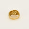 Bague 53,5 Bague en or jaune à motif croisée 58 Facettes AUX1333