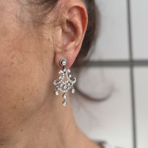 Boucles d'oreilles Boucles d'oreilles pendantes diamants 58 Facettes 33777